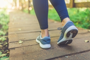 Choosing the Right Walking Shoes for Comfort and Support